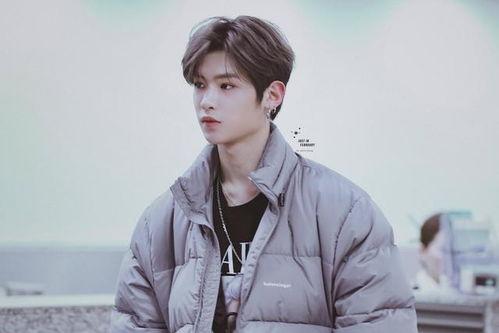 娱乐吃瓜黄明昊微博,娱乐热点一网打尽