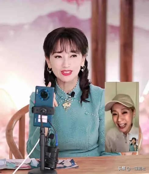 娱乐吃瓜女艺人被吐槽,吐槽不断，热度不减