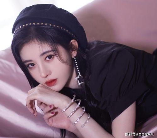 娱乐圈吃瓜鞠婧祎图片,揭秘明星幕后生活点滴”