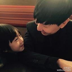 爱豆吃瓜娱乐酱林俊杰,从音乐才子到吃瓜娱乐酱，揭秘爱豆的多面人生