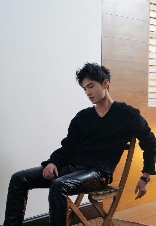 双男主娱乐圈吃瓜